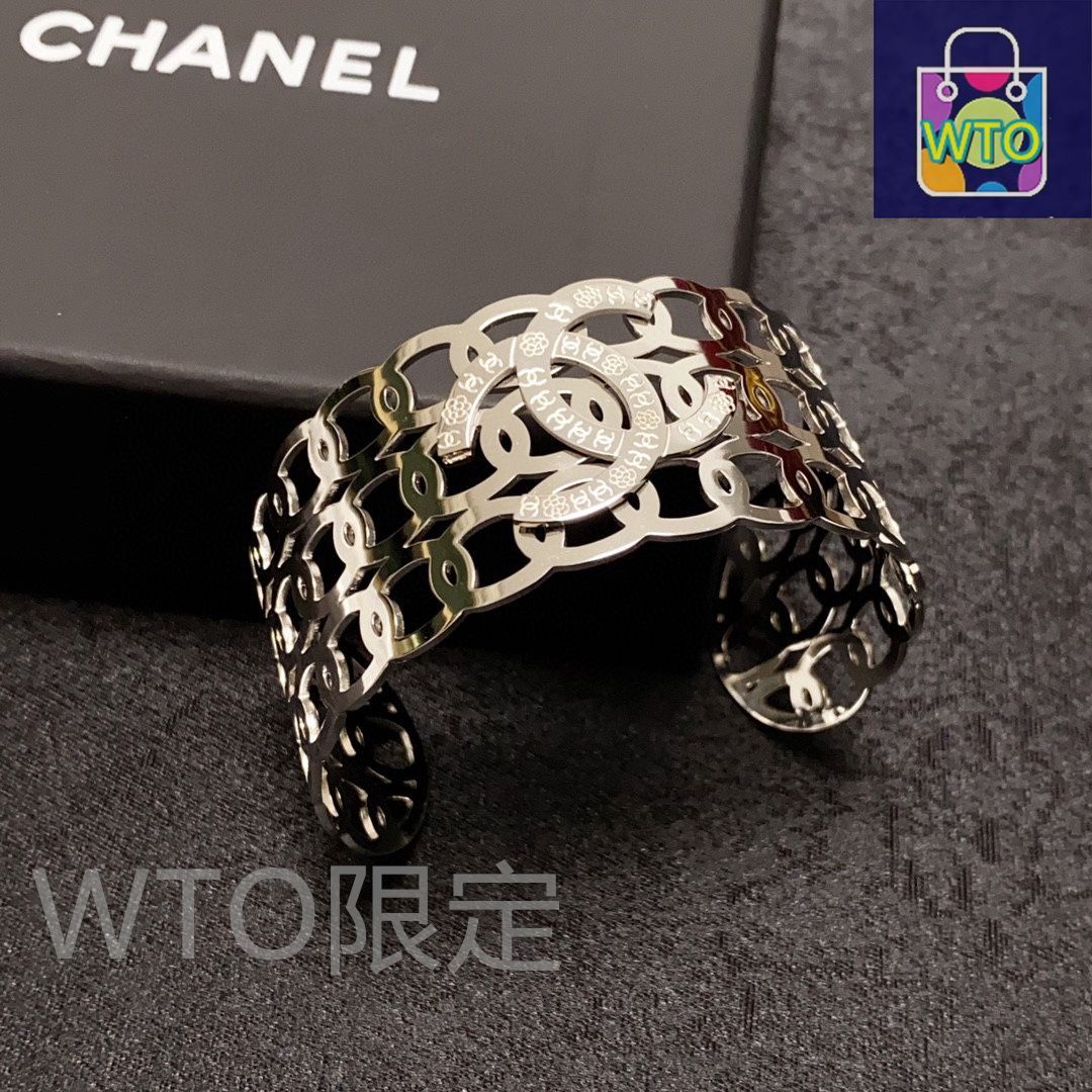 今日特価】CHANEL シャネル 新モデル ダブル C 透かし編み幅広