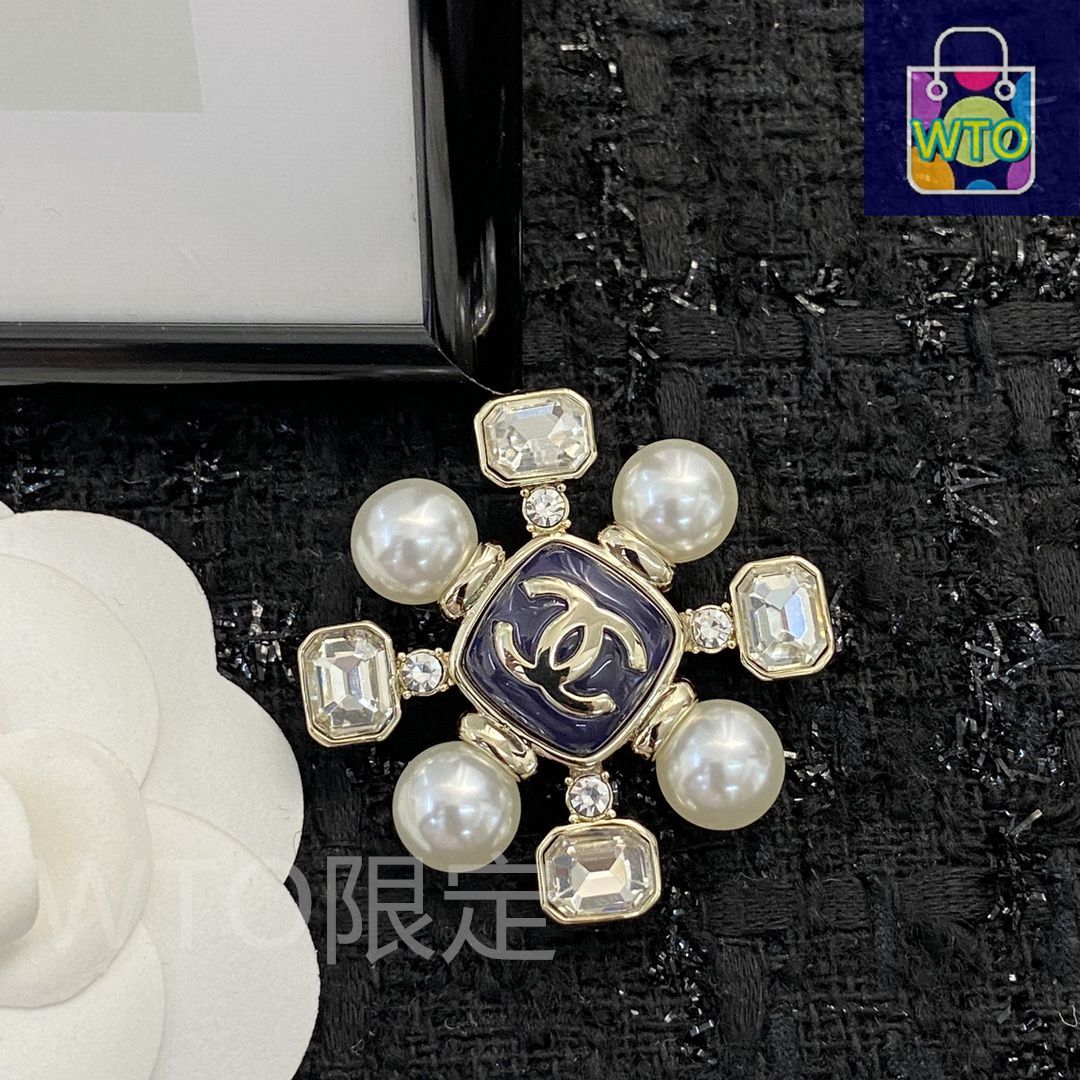 今日特価】CHANEL シャネル 22 年 高級ハンドメイド ブローチ? - メルカリ