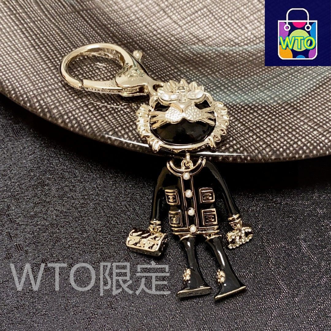 今日特価】CHANEL 水鑽ライオン カラフルバッグアクセサリー