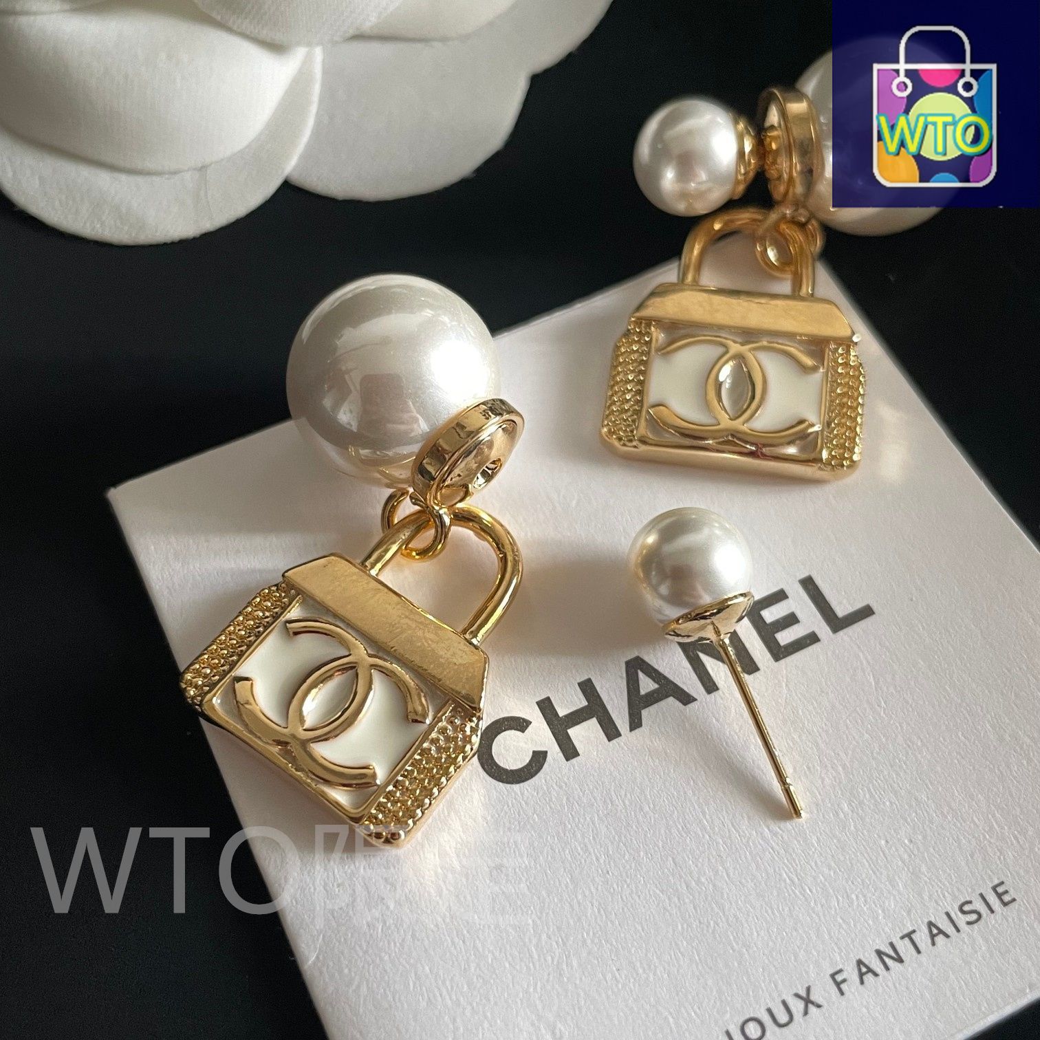 今日特価】CHANEL ヴィンテージ ダブル C ピアス 送料無料 限定在庫