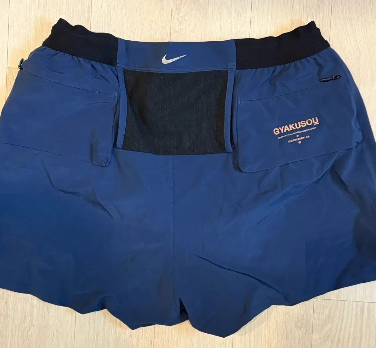 Ｍ ナイキ GYAKUSOU ショート ランニング パンツ ギャクソウ ショーツ M NIKE ギャクソウ ランニング ショーツ ハーフパンツ - メルカリ