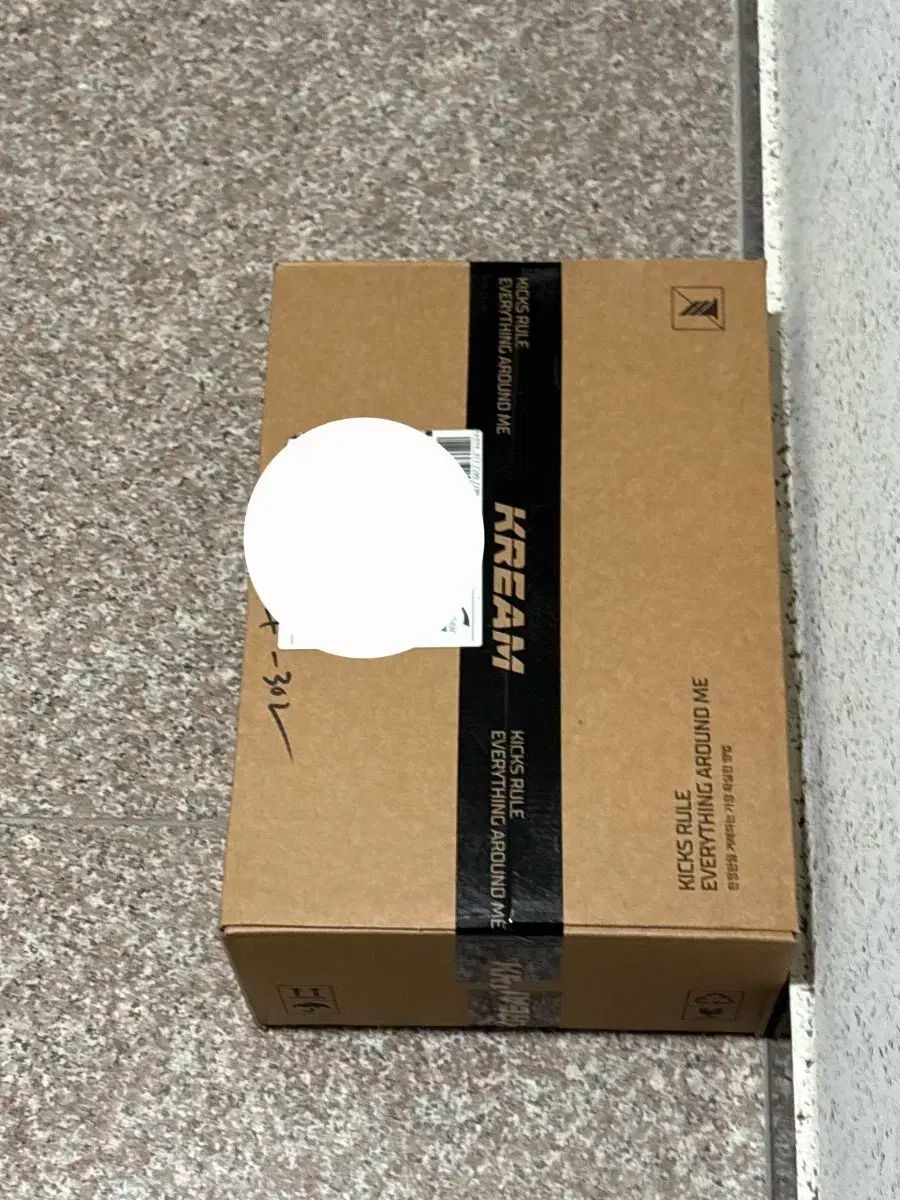 アシックス asics ノヴァブラスト5 235 新築品