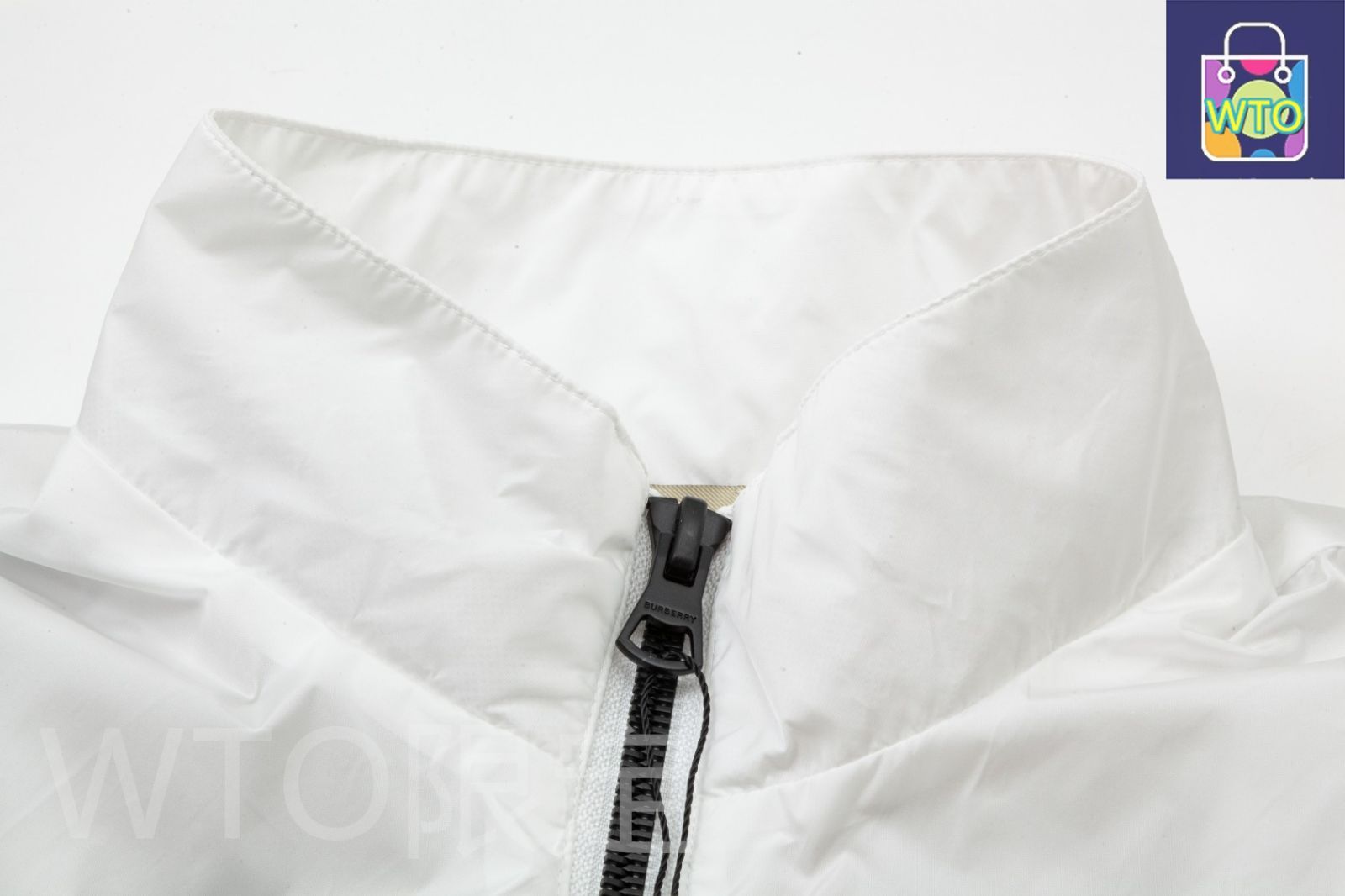 本日限定特価】BURBERRY メンズ ジャケット チェック裏地 ホース刺繍