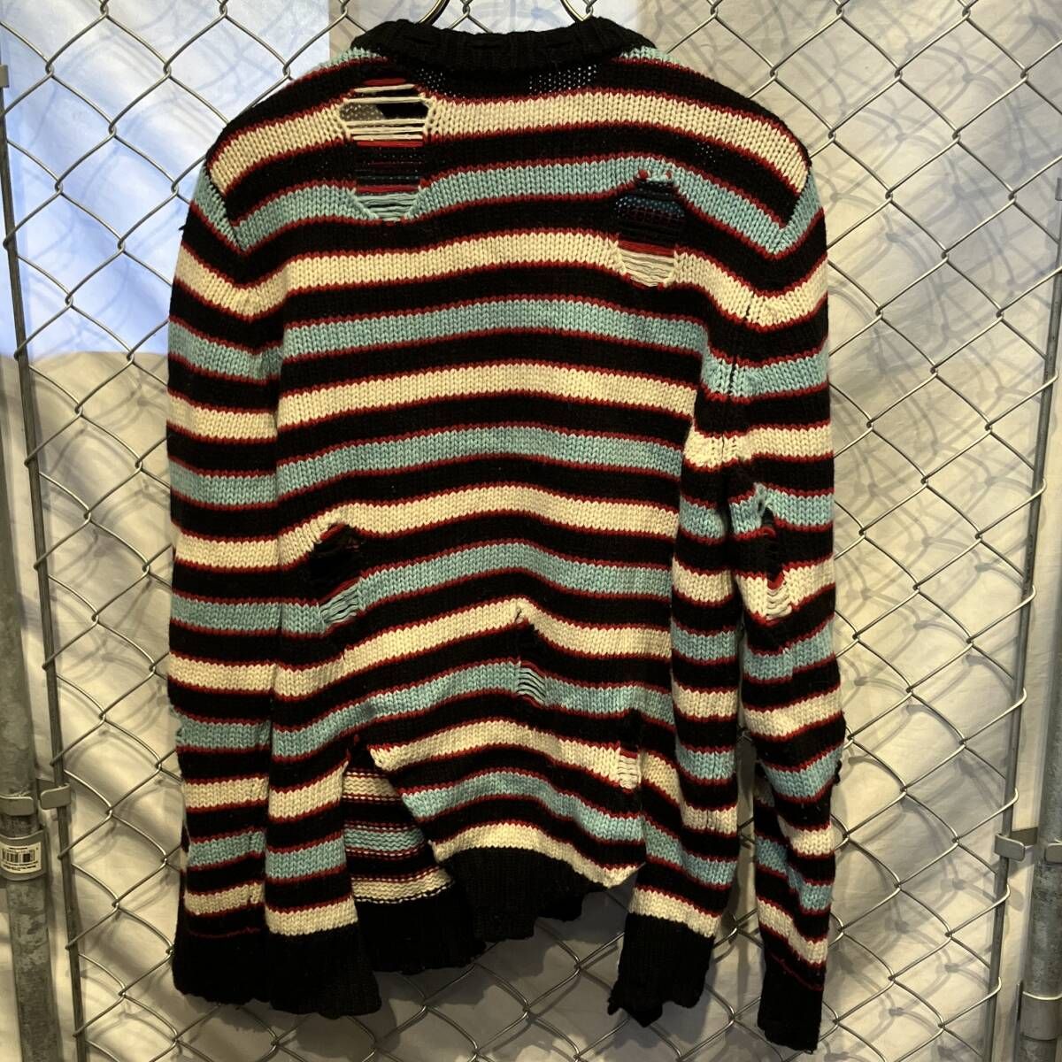 チャールズジェフリーラバーボーイ ダメージ加工ボーダーニットセーター CHARLES JEFFREY LOVERBOY ダメージ加工 ニット セーター