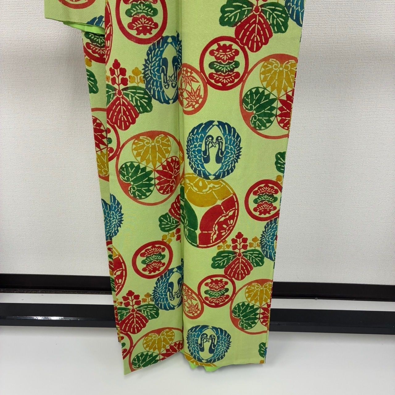 裄65.5 縮緬 型染め 小紋 正絹 染め 袷 着物 MK-1471 - メルカリ