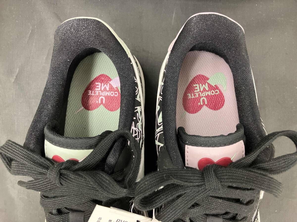 NIKE スニーカー