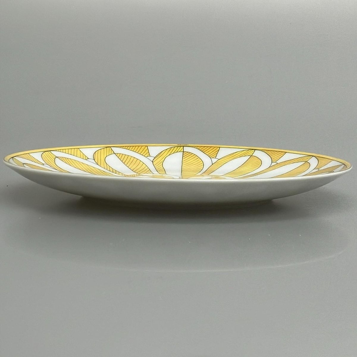 HERMES(エルメス) プレート新品同様 ソレイユ ドゥ エルメス イエロー