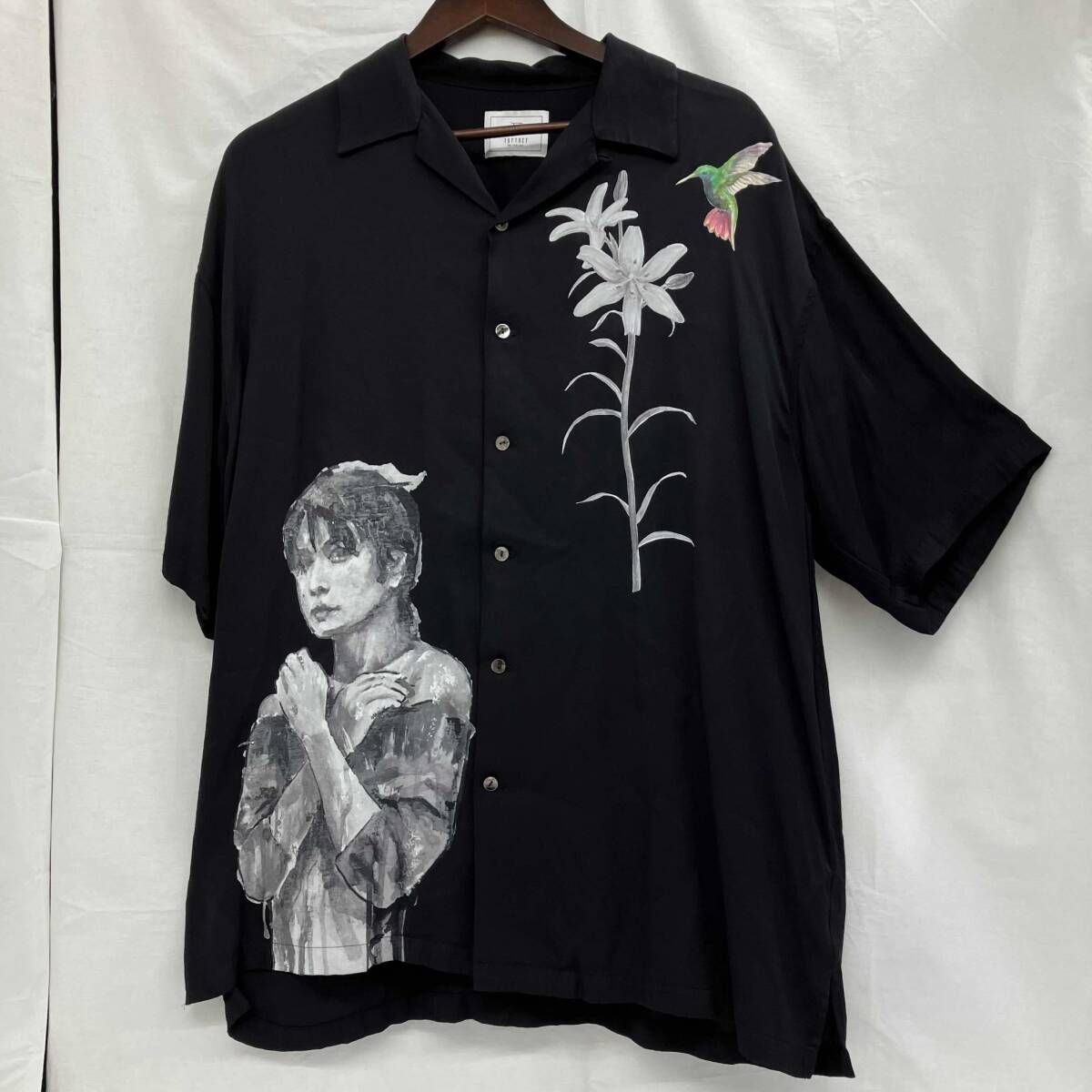 tuitachi ／ツイタチ／転写プリント レーヨンシャツ ／ブラック ／半袖