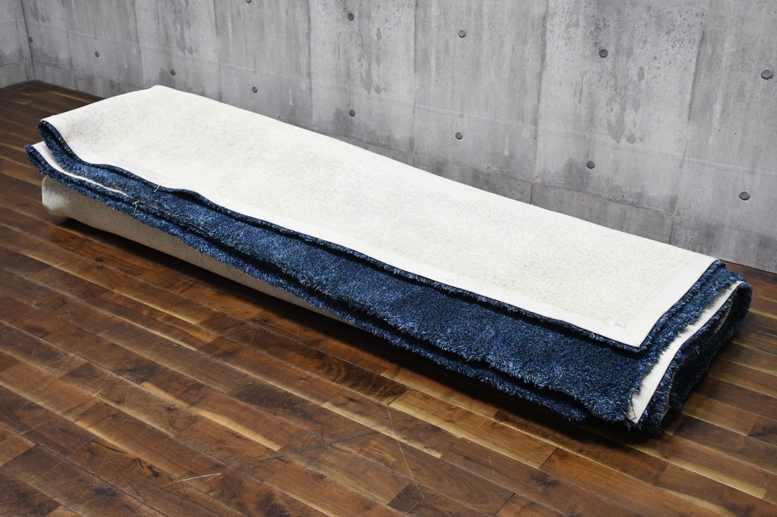 EKK71 カッシーナイクスシー Cassina ixc. オリジナルラグ 392×392cm