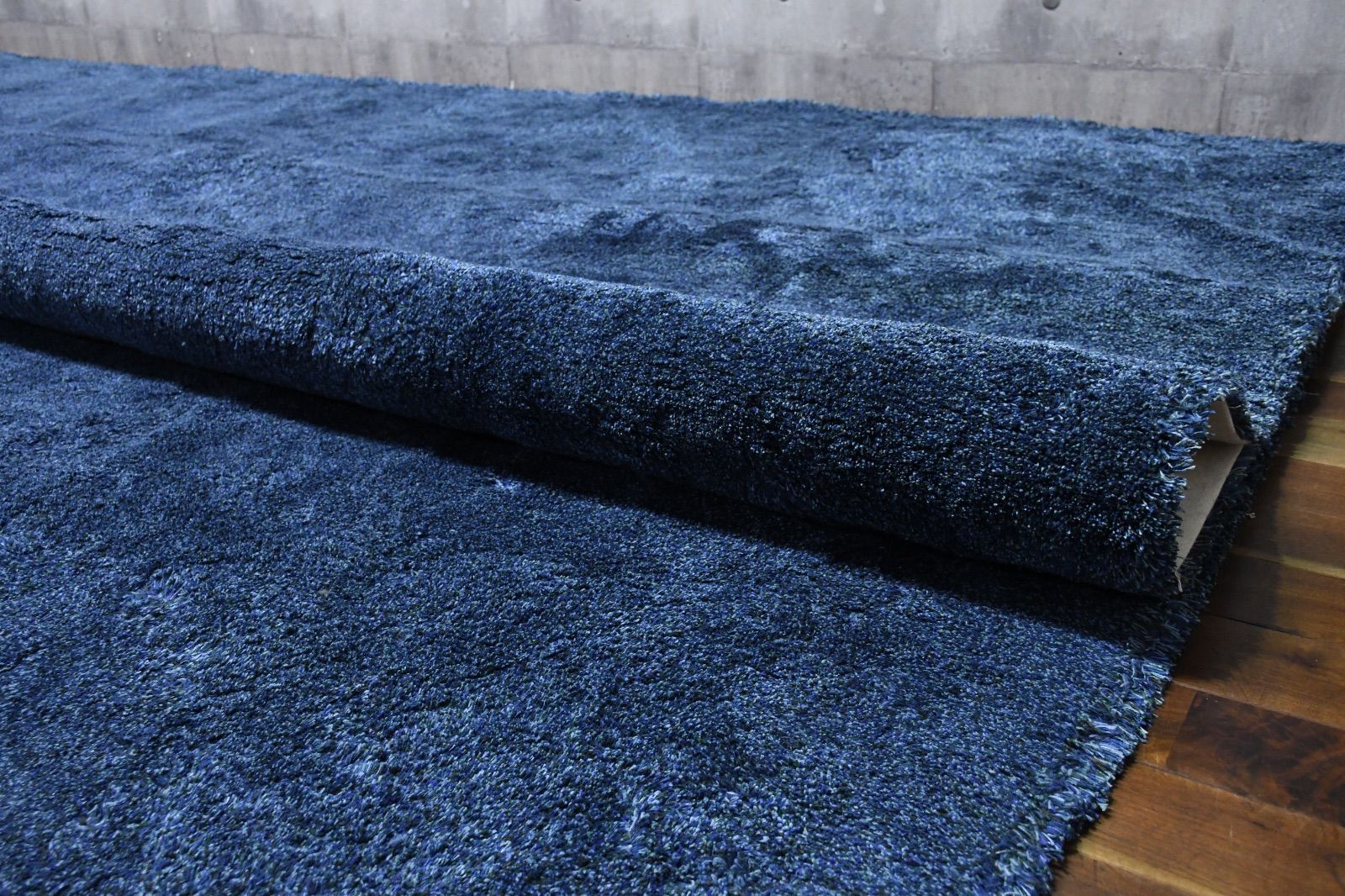 展示品 カッシーナIXC スウェーデン カスタール ラグ 絨毯 カーペット