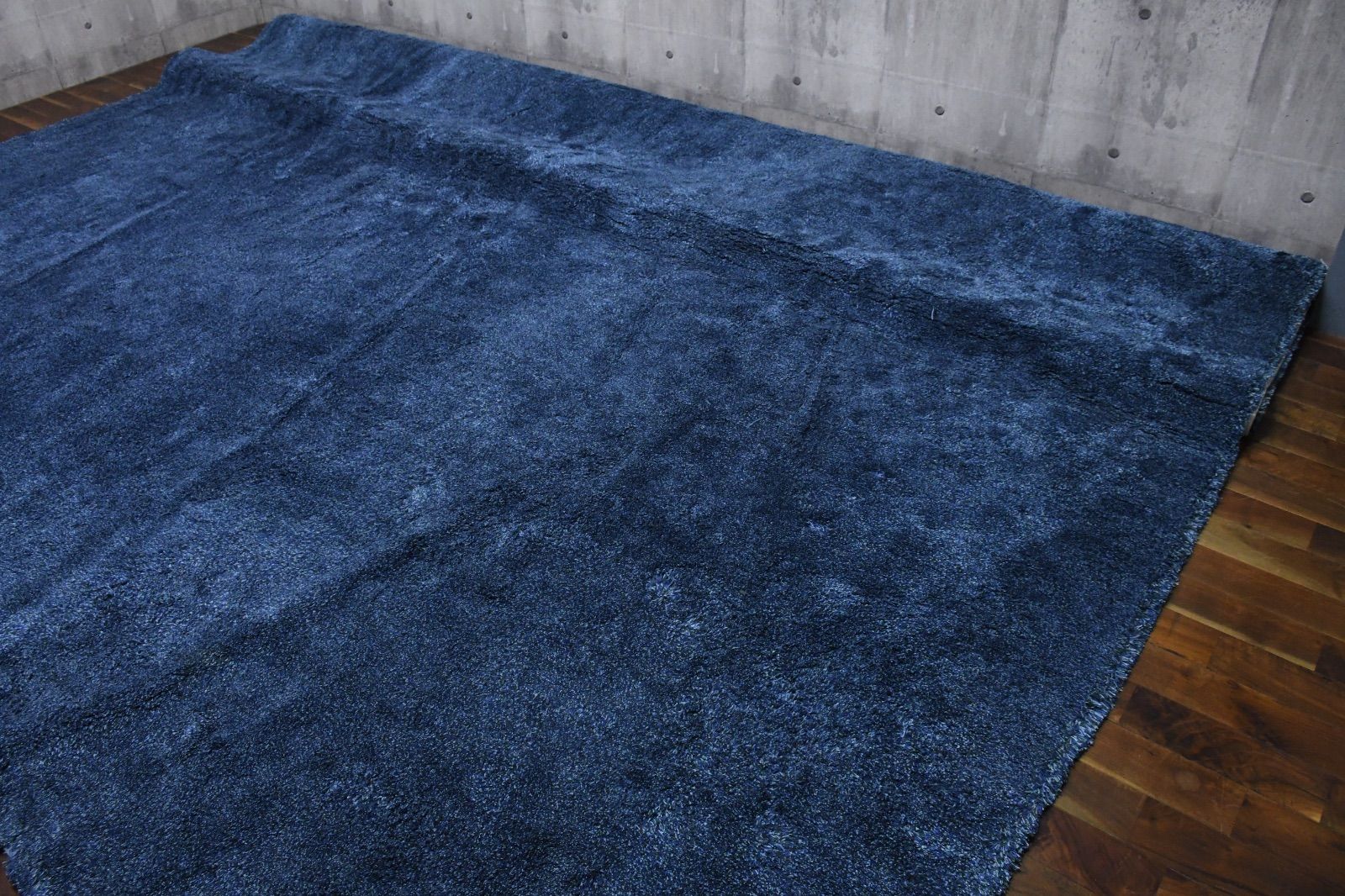 展示品　カッシーナixc カスタール　ラグ　絨緞　カーペット　絨毯 展示品 カッシーナixc カスタール ラグ 絨緞 カーペット 絨毯 - メルカリ