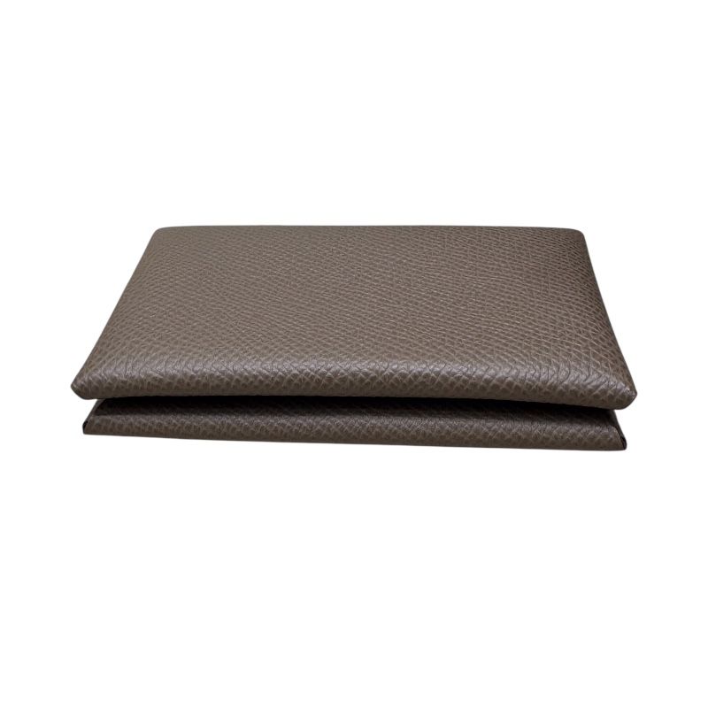  エルメス HERMES カルヴィ U刻印 エトゥープ エプソン ユニセックス カードケース その他 小物