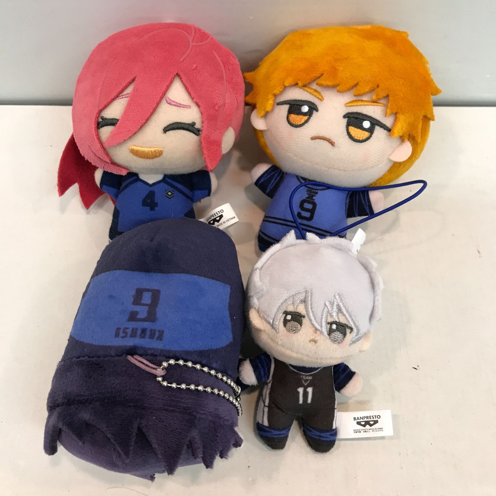八戸第2-60-478】 ブルーロック ぬいぐるみ マスコット まとめ - メルカリ