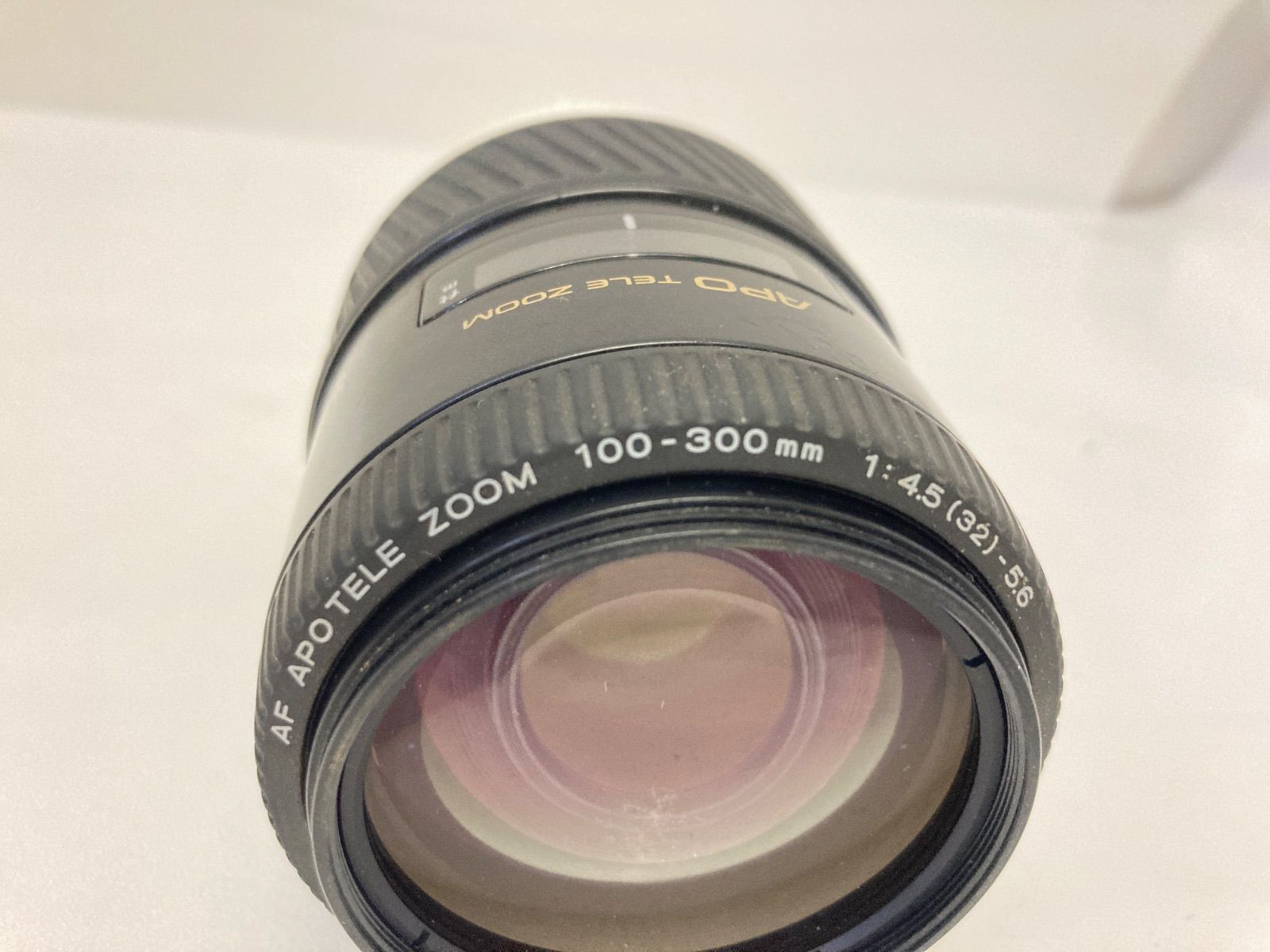 美品！完動品！MINOLTA APO TELE ZOOM 100-300mm ♪ MINOLTA AF APO TELE ZOOM 100-300mm F4.5-5.6 ケース付き - メルカリ