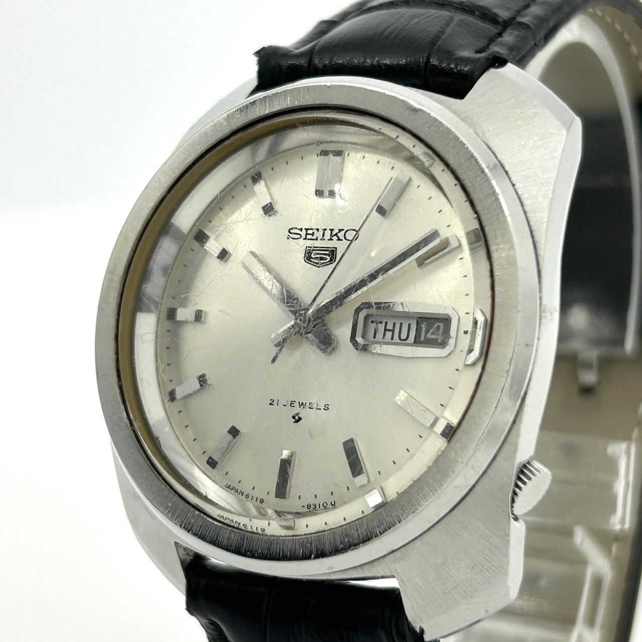 【稼働品/新品ベルト】SEIKO セイコー 5 ファイブ 腕時計 メンズ 自動巻き 6119-8220 21石 デイデイト シルバー文字盤 アナログ ビンテージ アンティーク クラシック レトロ ビジネスウォッチ クリーニング済 G4 稼働品/新品ベルト】SEIKO セイコー 5 ファイブ 腕時計 メンズ 自動