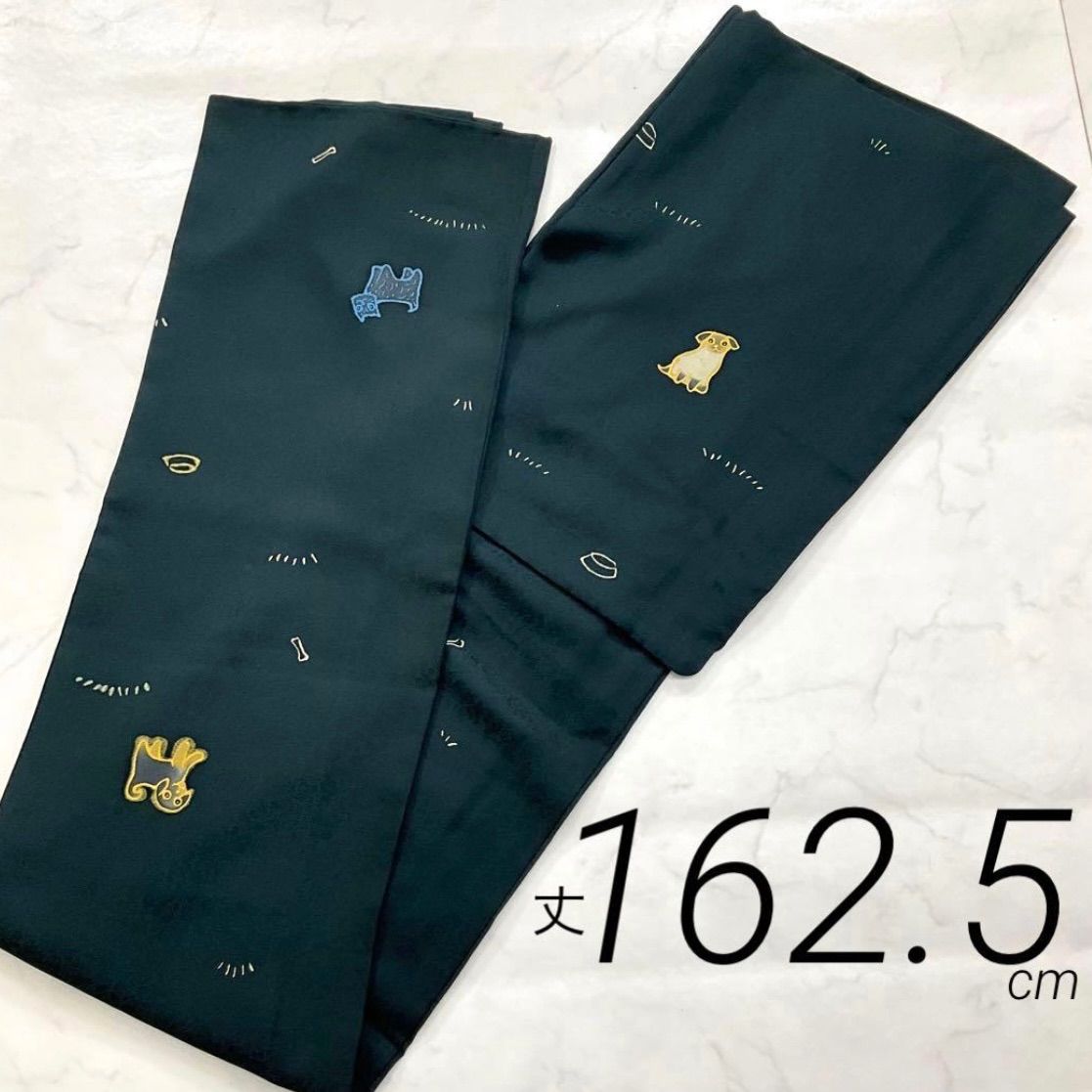 kimono one kimonoarisa 厳選 可愛らしい犬の模様 dog 小紋 深緑 袷 広衿 裄64肩丈162.5 ロング