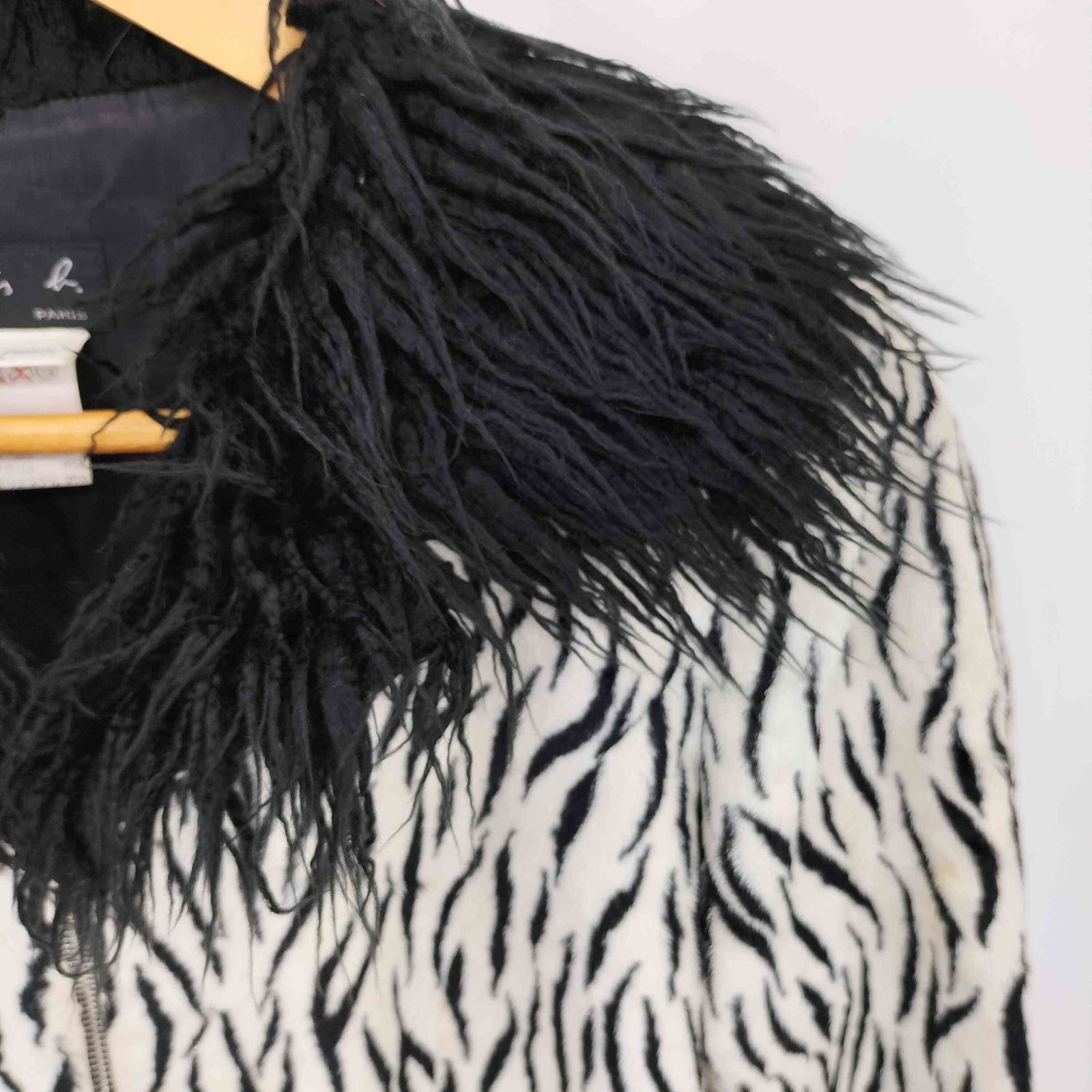 アニエスベー agnes b. フランス製 ririジップ ゼブラ柄 ファー