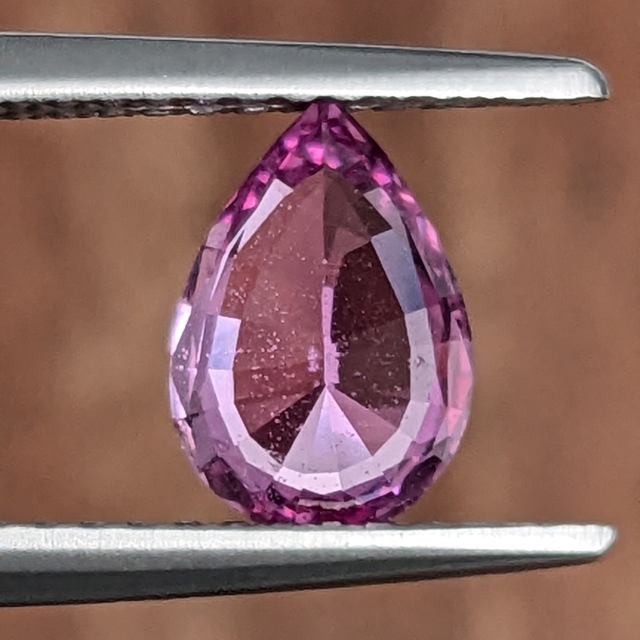 JiJikoro☆ホットピンク!!★マダガスカルピンクサファイア★オーダー 非加熱ビビッドピンクサファイア マダガスカル産【1.17ct】PRO205642