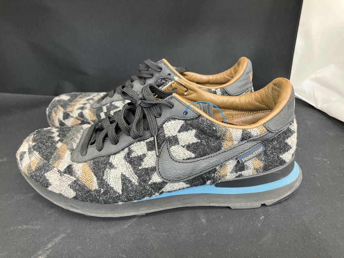Pendleton × NIKE ペンドルトン ナイキ 希少 大判 ブランケット Pendleton × NIKE ペンドルトン ナイキ 希少 大判 ブランケット Amazon