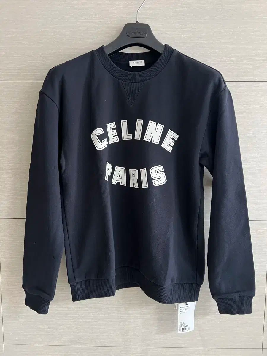 新品CELINE  パリバブルロゴ　スウェット セリーヌ パリ ロゴ ルーズ スウェット シャツ S 新品 - メルカリ