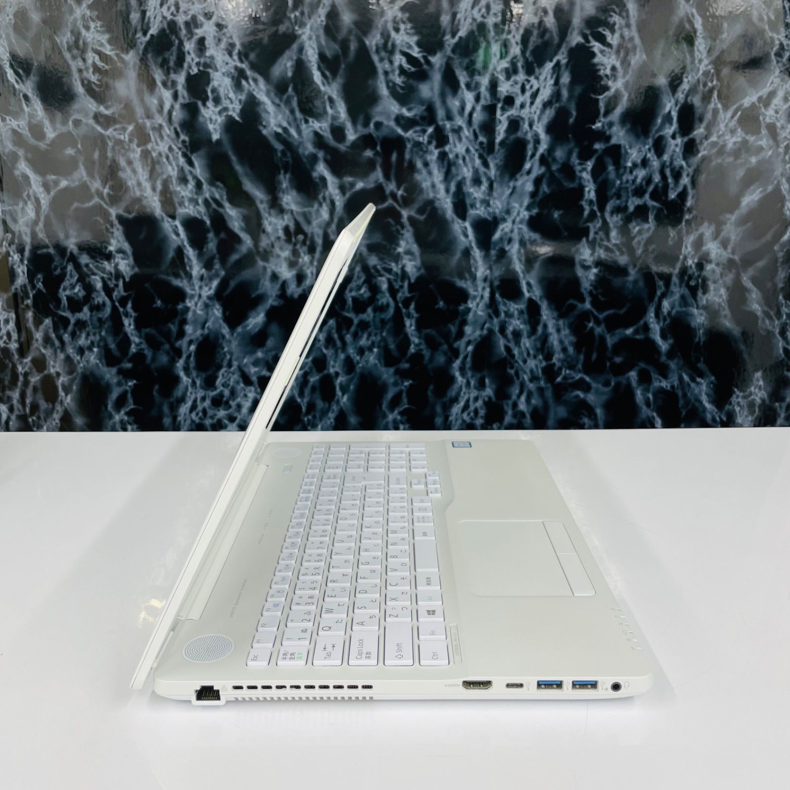 値下げ FUJITSU 富士通 LIFEBOOK AH51/C3 第7世代i7 値下げ FUJITSU