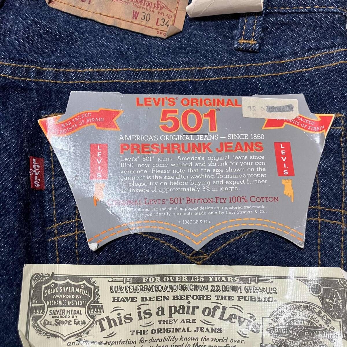 DEAD STOCK LEVI
