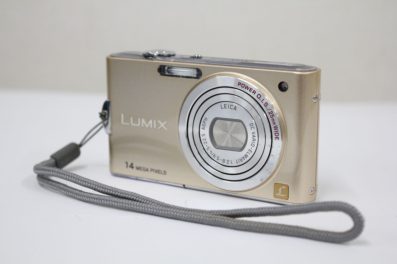 【Panasonic LUMIX DMC-FX66 　ゴールド／デジタルカメラ】 返品保証】 パナソニック Panasonic LUMIX DMC-FX66 ゴールド 25mm