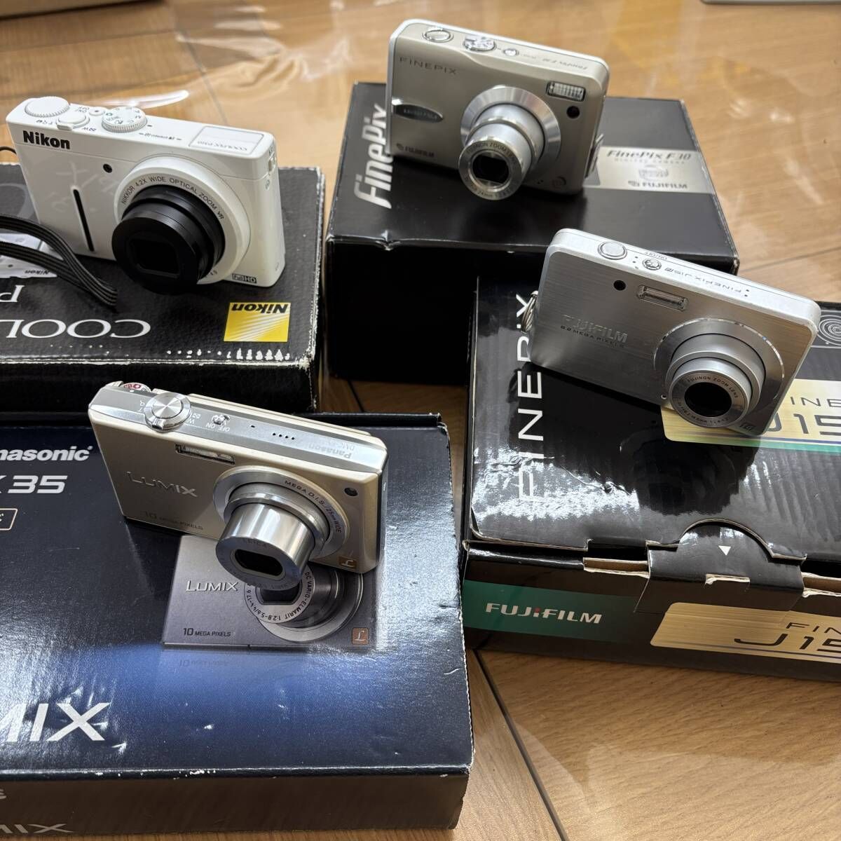 コンデジ まとめ コンパクトデジタルカメラ 4台セット 動作品 バッテリー 充電器 元 き P 333