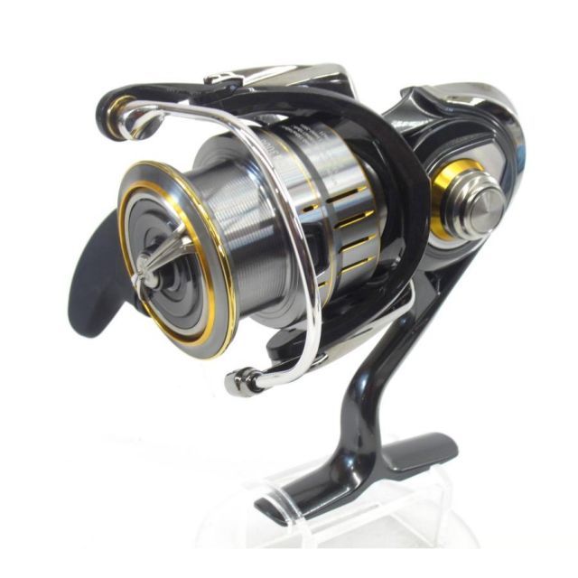 DAIWA ダイワ 21 LUVIAS AIRITY LT3000 スピニングリール #US5618
