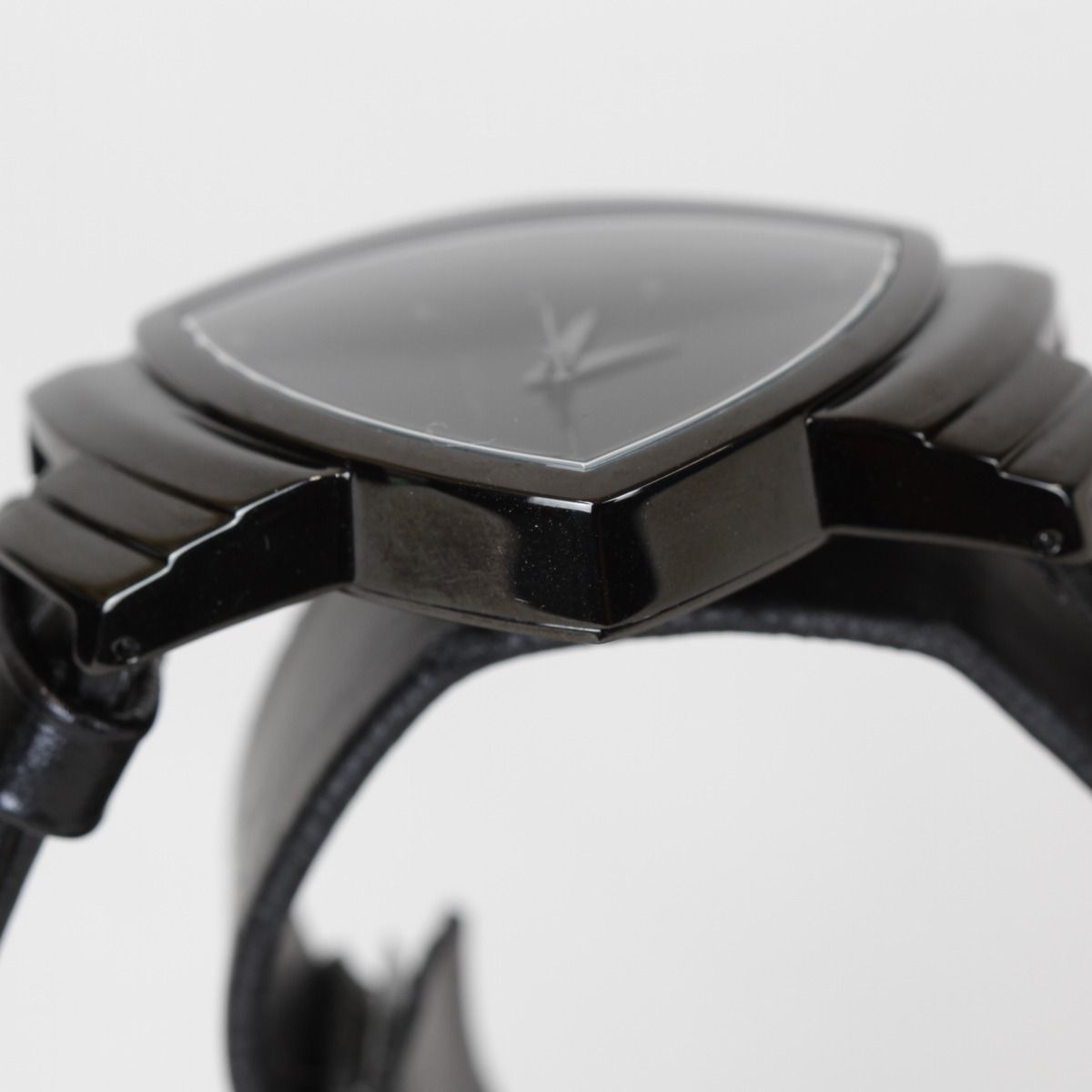 超美品『USED』HAMILTON【ハミルトン】H244010 ベンチュラ 箱/ケース