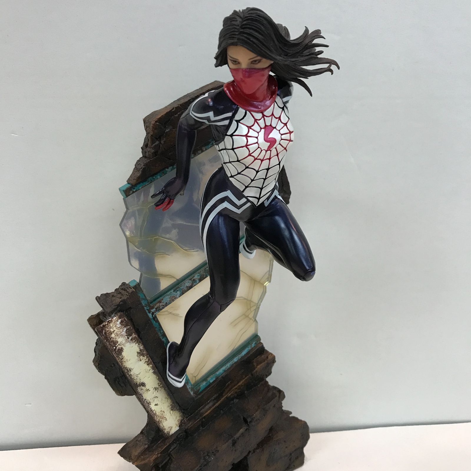 八戸第2-29-4】 ARTFX PREMIER MARVEL UNIVERSE シルク フィギュア