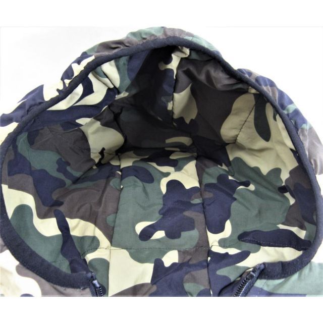 STUSSY ステューシー 迷彩柄 ナイロン中綿 フロントジップ パーカー