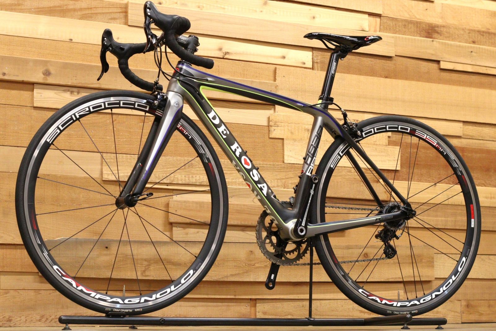 美品 デローザ DE ROSA カンパ アテナ カーボン イタリアン バイク 美品 デローザ DE ROSA カンパ アテナ カーボン イタリアン バイク