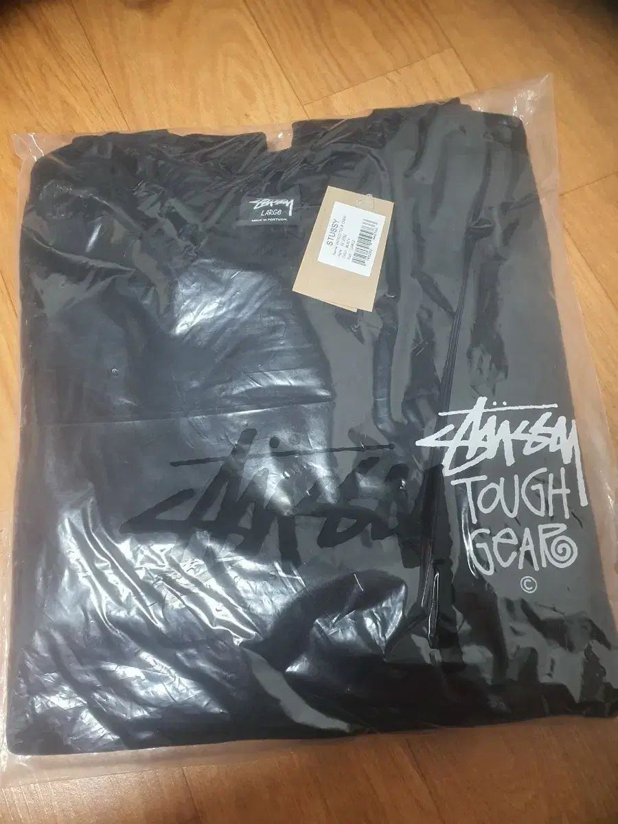 STUSSY タフギア ブラック スウェット L 新品