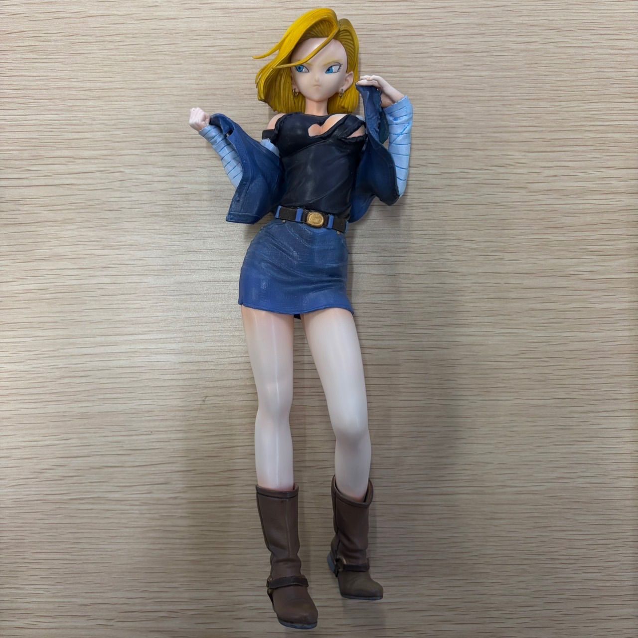 リペイント 人造人間18号 ドラゴンボール GLITTER&GLAMOURS - メルカリ