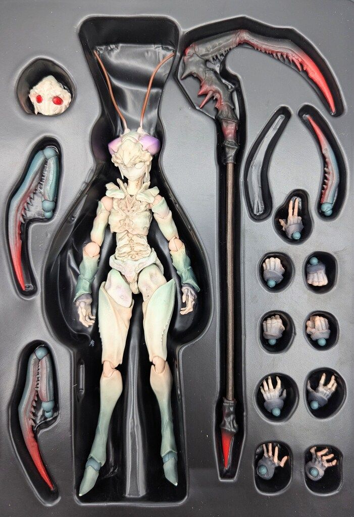 SEXYiCE 蟲 VERMIN シリーズ MANTIS / (実験体 B0127 カマキリ)