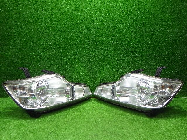 ステップワゴン ヘッドライト左右 HID RK1/2 コーナリング有 100-22013 J1 バラスト付 ホンダ 251120038