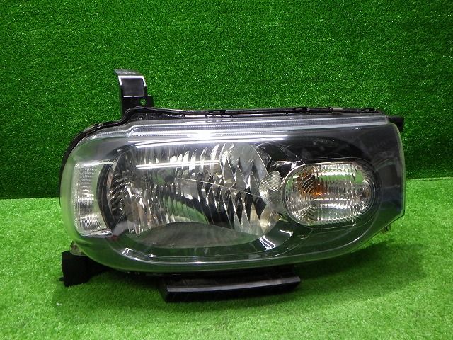 キューブ 右ヘッドライト ハロゲン Z12 NZ12 P8190 ZA 日産 251119062