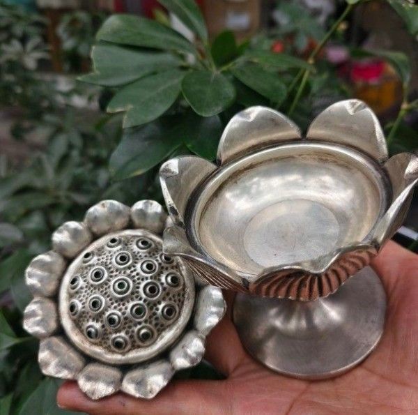 宝蓮灯薫香炉】銅器 香炉 蓮華香炉茶道薫香炉 香道具 装飾品 工芸品