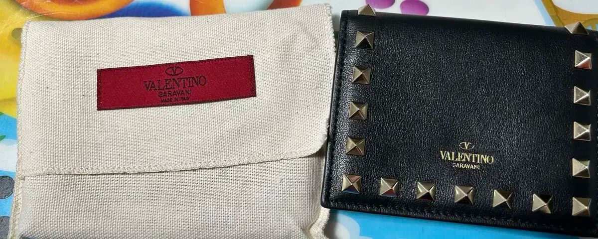  ヴァレンティノ ロックスタッズ ロゴ レディース 二つ折り財布 BOL 長財布 小物