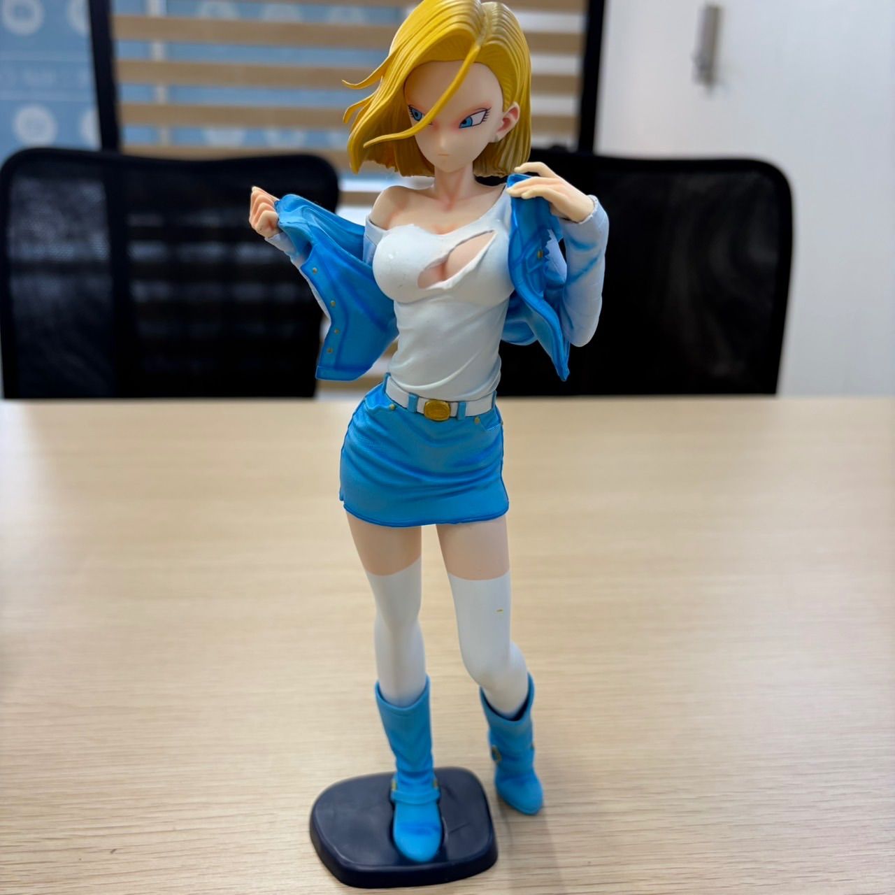 【リペイント】ドラゴンボール 人造人間18号 GLITTER＆GLAMOURS リペイント品】人造人間18号 ドラゴンボール GLITTER&GLAMOURS