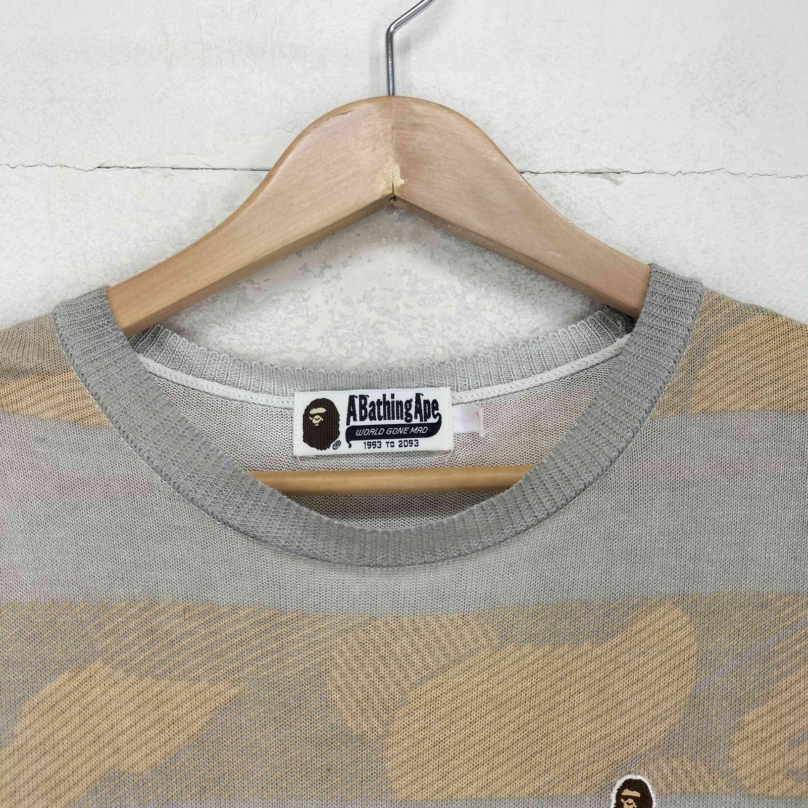 アベイシングエイプ A BATHING APE ミニロゴ刺繍ボーダーニット