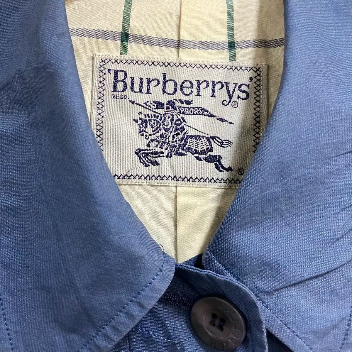 バーバリーブルー トレンチカコート バーバリーブルーレベル トレンチ