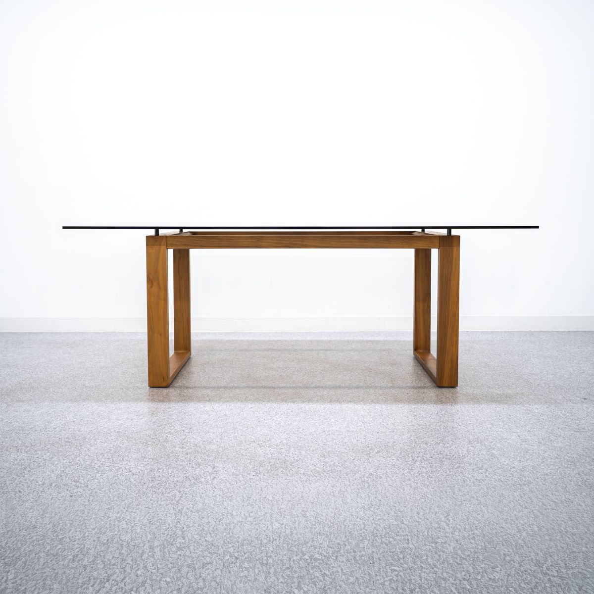 【展示美品】Cassina IXC カッシーナイクスシー リムテーブル 幅200 展示美品】Cassina IXC カッシーナイクスシー リムテーブル 幅200 IXC