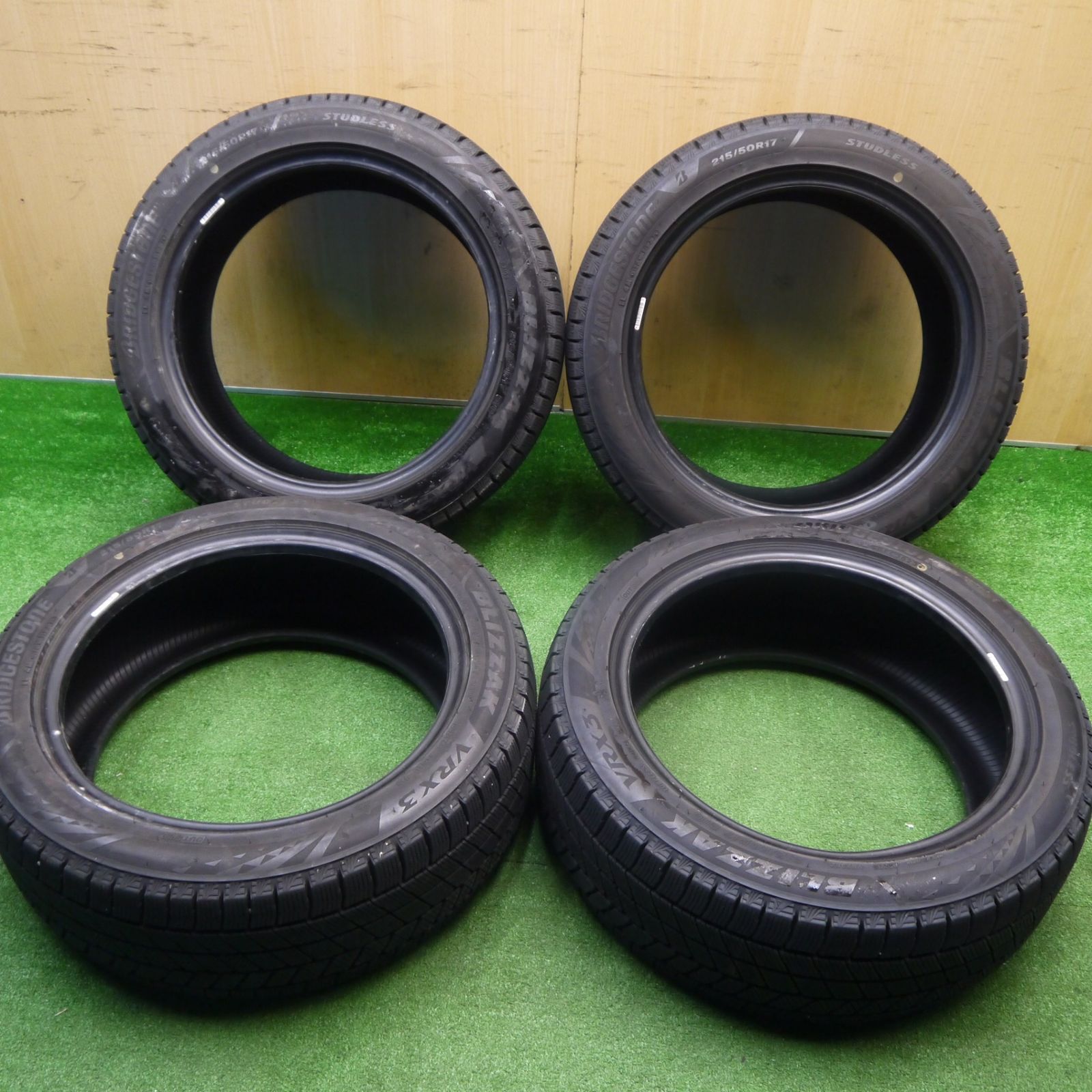 ブリヂストン スタッドレスタイヤ 215/45R17 VRX3 バリ溝 Amazon.co.jp: ブリヂストン(BRIDGESTONE) 215/45R17 87Q スタッドレス