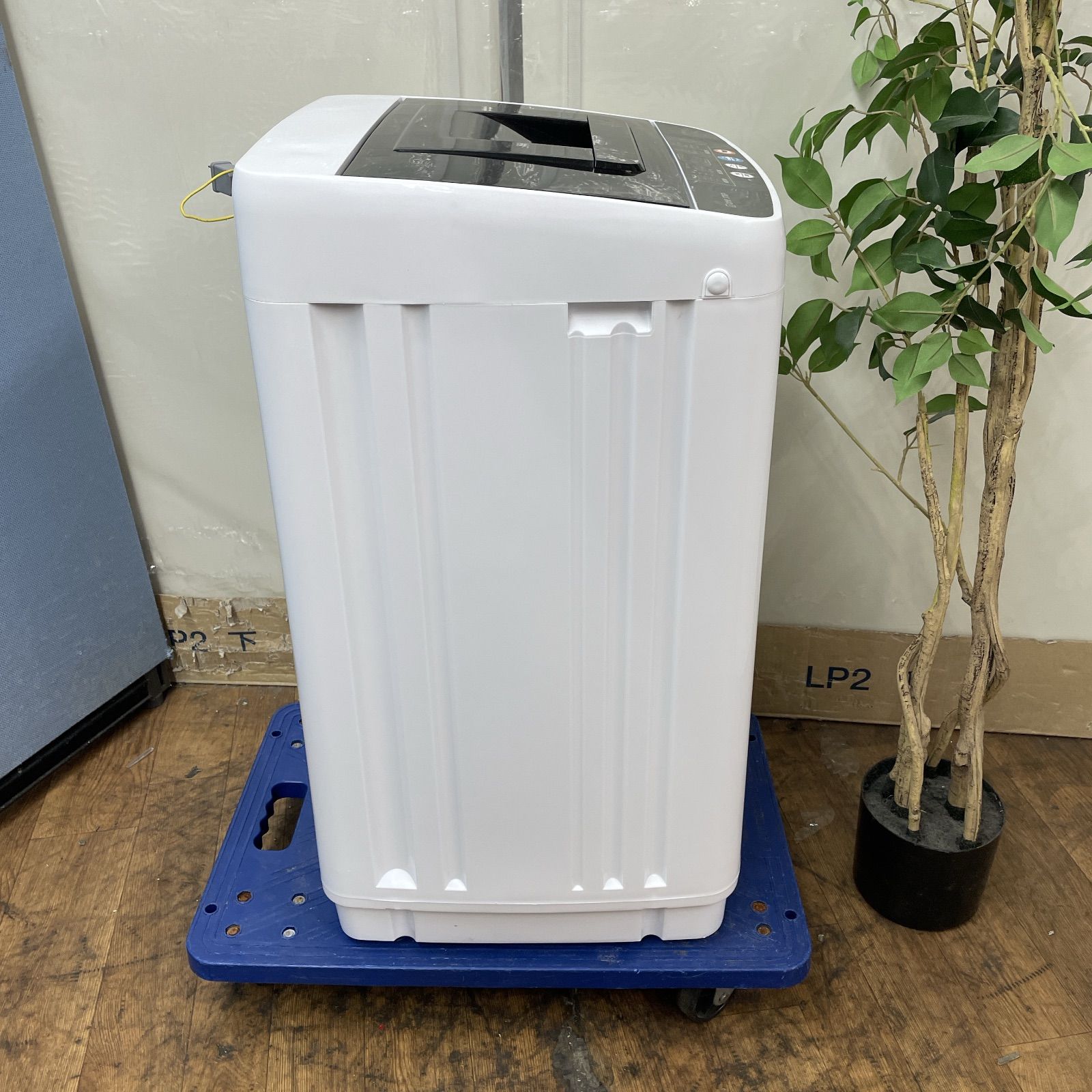 R406 ☀️ 名古屋市近郊配送設置無料！ 2025年製の高年式♪ ONE STEP