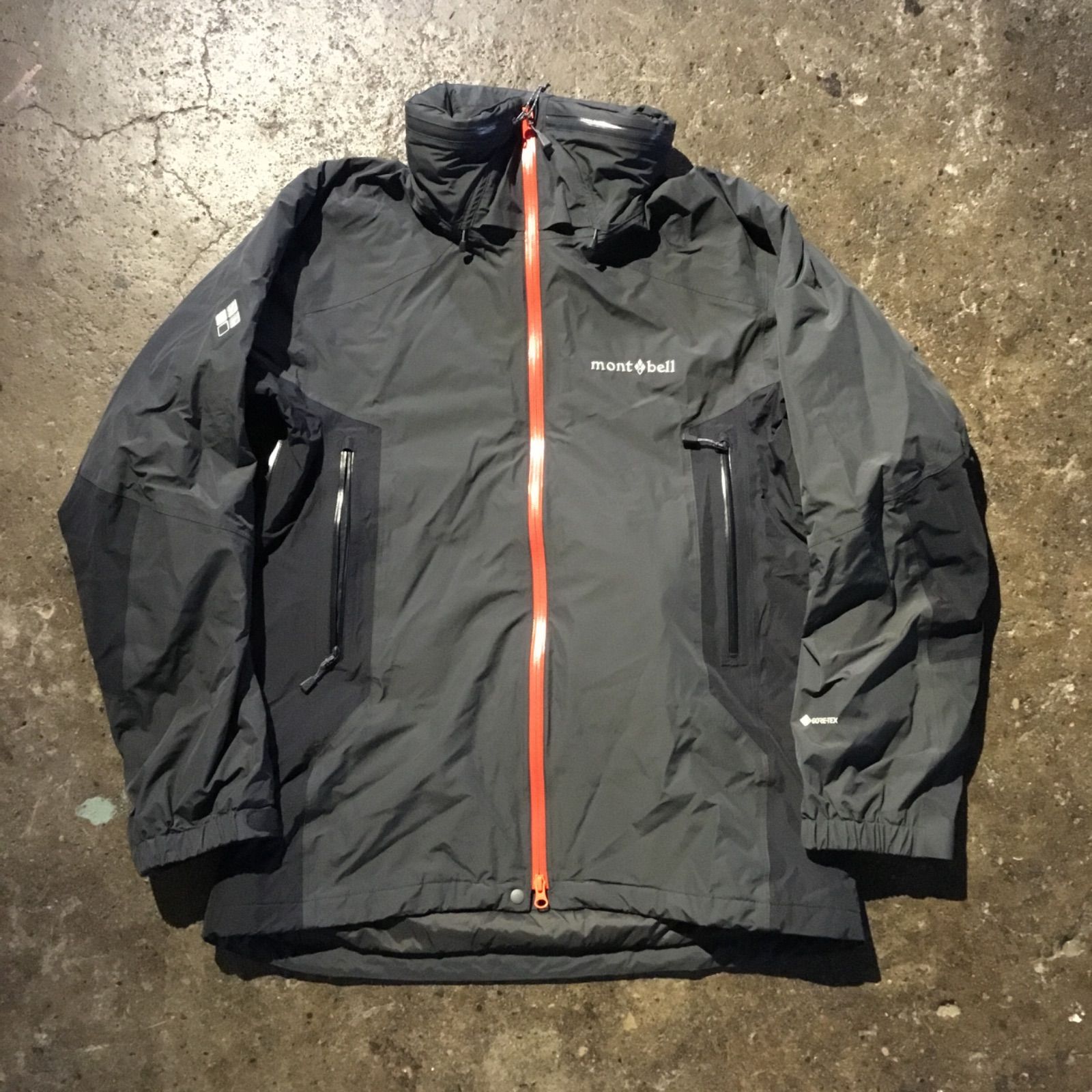 mont-bell マウンテンパーカー ドロワットパーカー　Gore-Tex mont-bell モンベル GORE-TEX ゴアテックス ドロワット パーカー