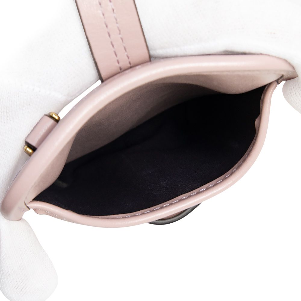 フェンディ オーロック フォンポーチ 携帯 スマホ スマートフォン