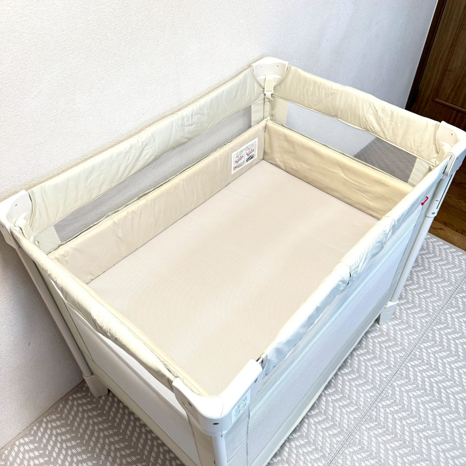 Aprica アップリカ ココネルエアー ベビーベッド 66046 - メルカリ