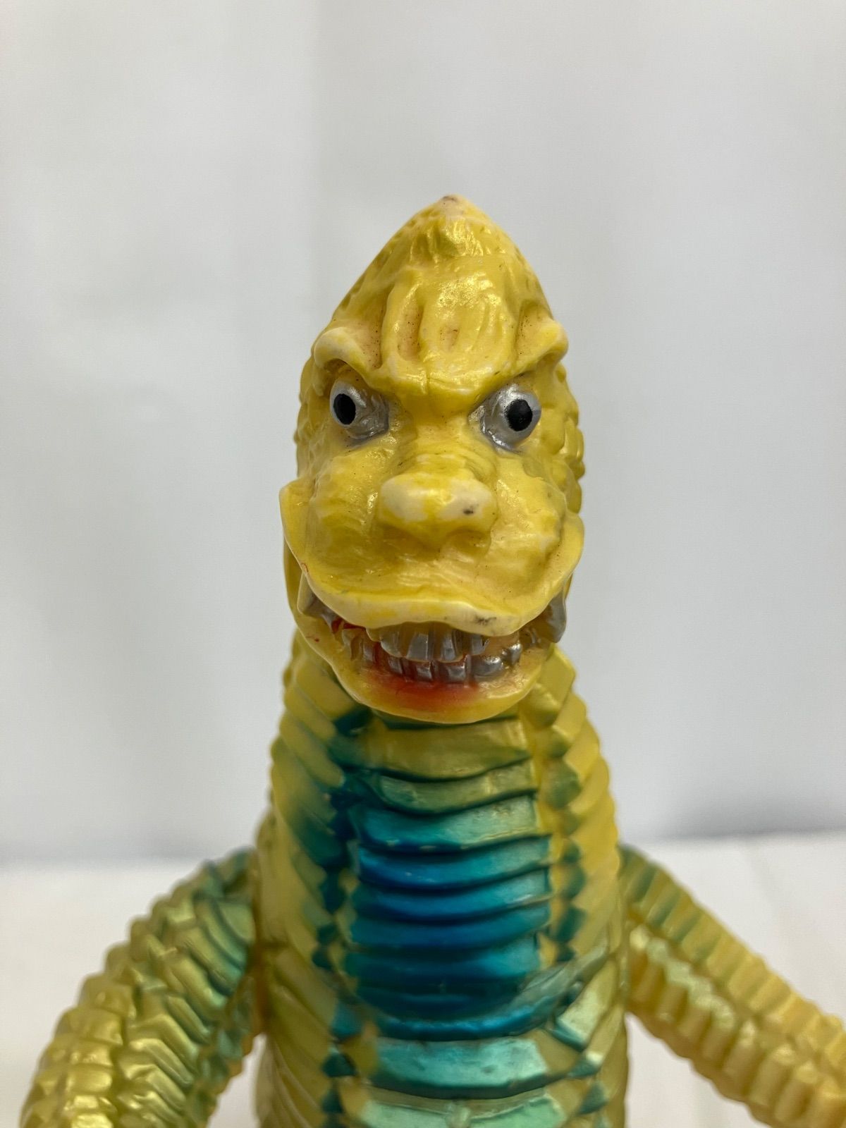 ブルマァク レッドキング ソフビ 当時物 LFJ880 f098 - メルカリ